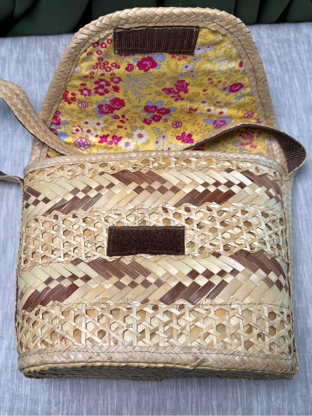 Woven Palm Leaf Crossbody Bag Pattern Natural Brown Floral Lining Vacation Boho